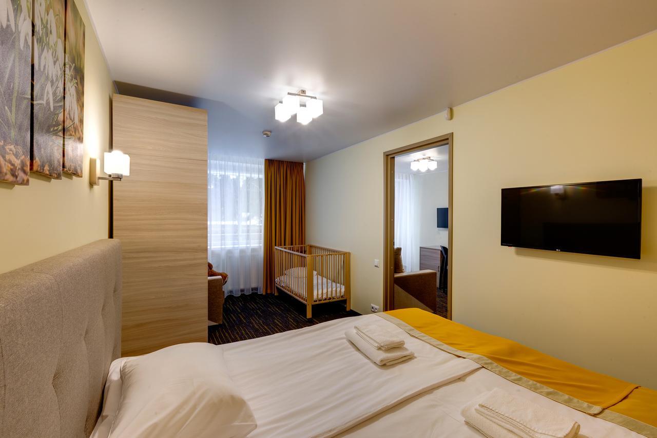 Liivarand Hotel Narva-Joesuu Exterior photo